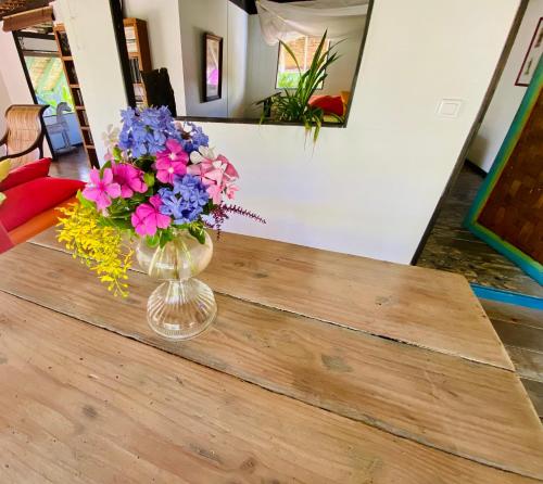 FARE TEHAKI - Island spirit near สนามบินมูเรีย