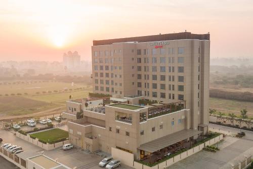 Courtyard by Marriott Surat, Surat