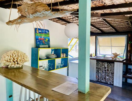 FARE TEHAKI - Island spirit near สนามบินมูเรีย