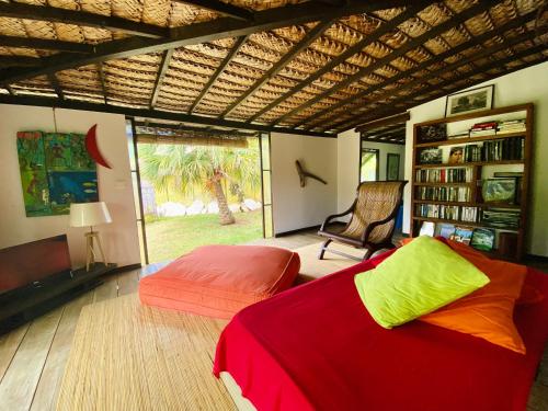 FARE TEHAKI - Island spirit near สนามบินมูเรีย