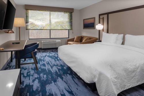 Fairfield Inn & Suites Springfield Enfield - Hotel - Springfield
