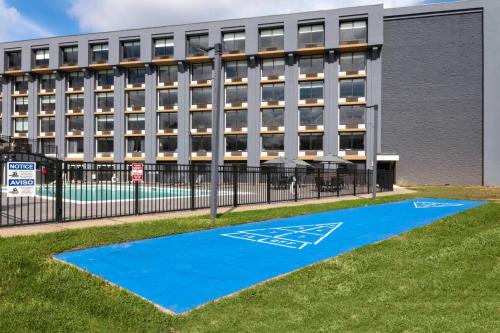 Fairfield Inn & Suites Springfield Enfield - image 2