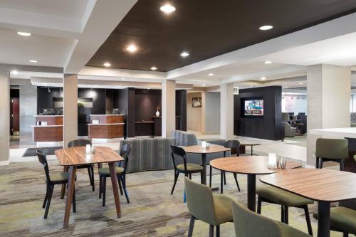 Courtyard by Marriott Princeton - image 11