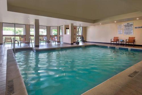 Courtyard by Marriott Princeton - image 13