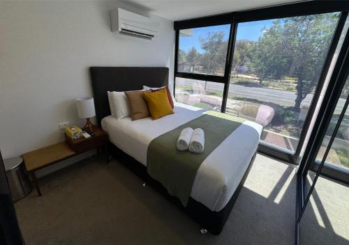 Little Midnight 2 - Canberra