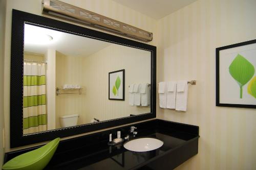Fairfield Inn & Suites Tehachapi - image 14