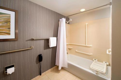 Courtyard by Marriott San Antonio SeaWorld/Lackland - image 10
