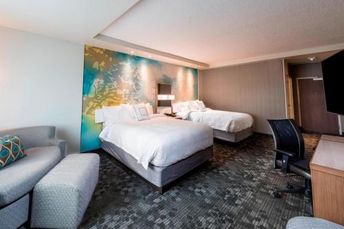 Queen Room with Sofa Bed