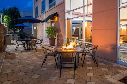 Fairfield Inn and Suites by Marriott Birmingham Pelham/I-65