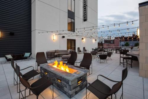 Létesítmények, Courtyard Knoxville Downtown near Knoxville Művészeti Múzeum