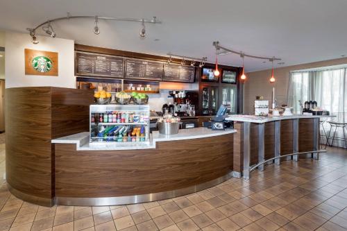 Courtyard by Marriott Stockton - image 3