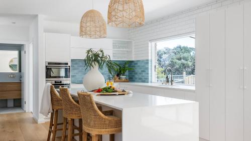 Sea Essence on Kingsley - Heated Pool and Stunning Views in Praia One Mile