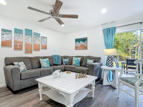 Bring Your Boat! Updated Home Close to 3 Beaches in Harlem Heights