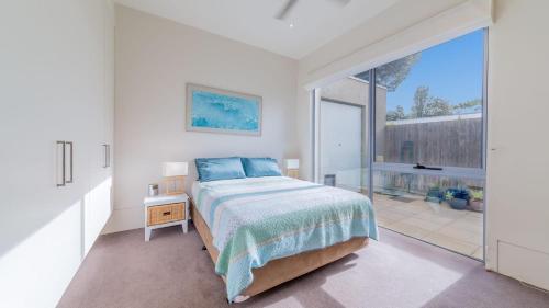 Five-Bedroom Holiday Home image 10
