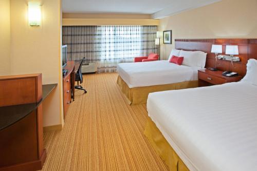 Queen Room with Two Queen Beds