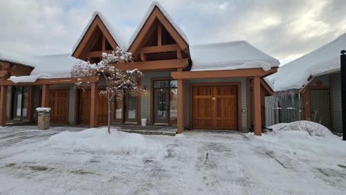 ทัศนียภาพภายนอกโรงแรม, Mountain Escape for Ski and Golf Enthusiasts in คิมเบอร์เลย์ (BC)