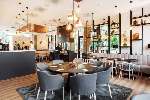 Courtyard by Marriott Vilnius City Center - image 12