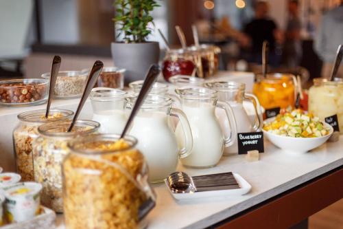 Courtyard by Marriott Vilnius City Center - image 10