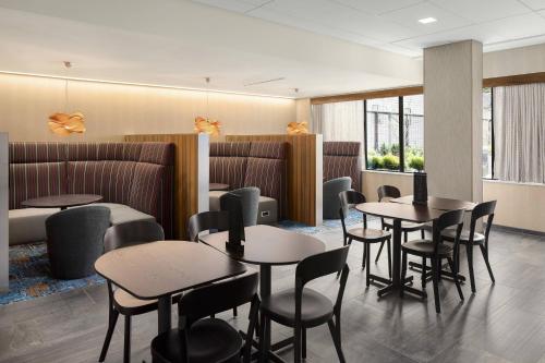 Courtyard by Marriott Seattle Northgate, Seattle (photo 9)