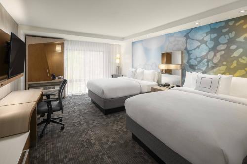 Courtyard by Marriott Seattle Northgate - image 5