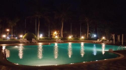 Apartment with wonderful view, Mae Ramphueng Beach - 수영장