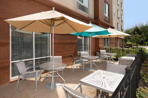 Fairfield Inn & Suites Baltimore BWI Airport in Linthicum Heights, USA