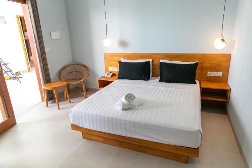 Deluxe King Room room in Coco & Pineapple Pants Hostel