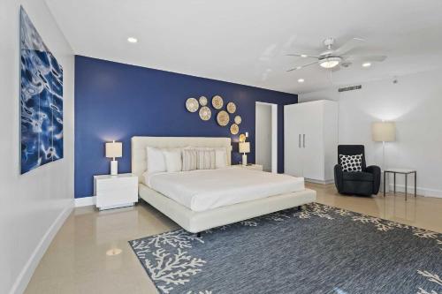 Beachfront - Sapphire Vista 3BR condo - A247 - image 5