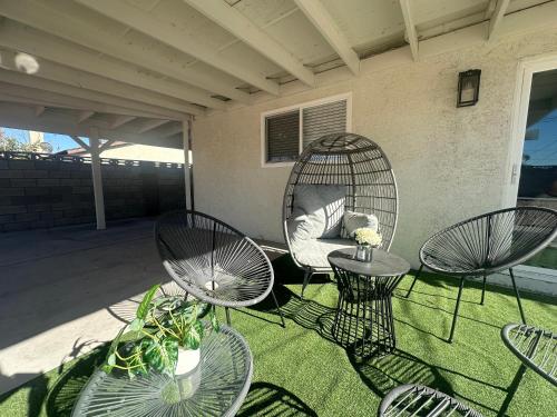 Single Story Vila China Town Gem 3bedroom 2 bath 3 min to Strip, Las Vegas (photo 5)
