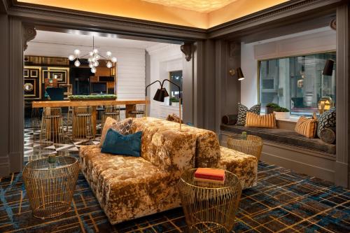 Courtyard by Marriott San Francisco Downtown/Van Ness Ave - image 14