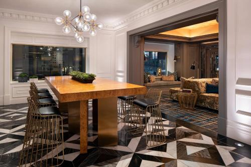 Courtyard by Marriott San Francisco Downtown/Van Ness Ave - image 12