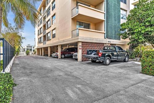 Bay Harbor Sunset Apt 2C Bay Harbor Sunset Apt 2C