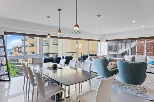 Beachfront - Aqua Vista 3BR condo - A347, Palm-Eagle Beach (foto 8)