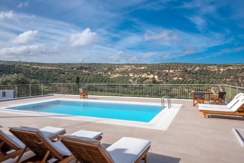 Peldbaseins, Villa OliveMillstone in Episkopi