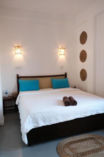 RUMA Surf Hotel - Tap to explore photos