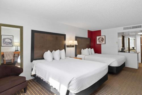 SYLO Hotel Richfield a Ramada by Wyndham - image 26