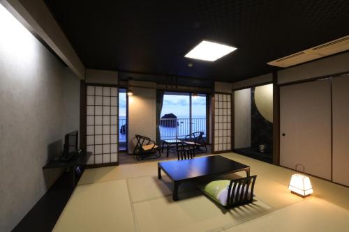 Japanese-Style Standard Twin Room