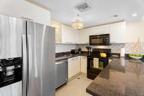 Beachfront - Absolute Luxury 2BR condo - BC254, Palm-Eagle Beach (foto 9)