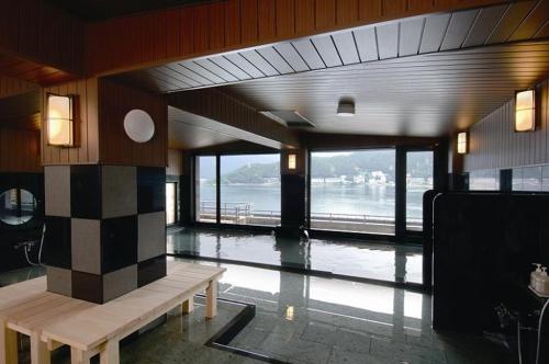 Yamagisi Ryokan – Fujikawaguchiko, KY