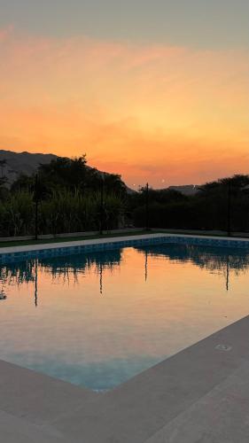 Piscina, Hidden Hatta in Sinadil