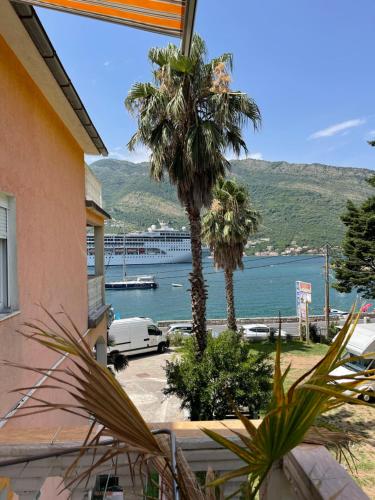 Apartments Lovcen - Tivat