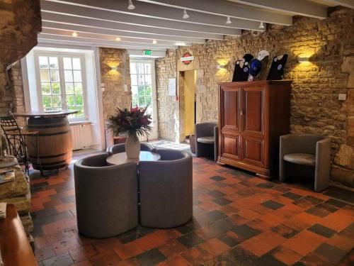 Фойє, Auberge le John Steele in Sainte-Mere-Eglise