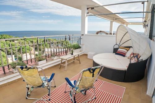 Beachfront Studio, Sea Views, Rooftop Terrace, Playa de Aro