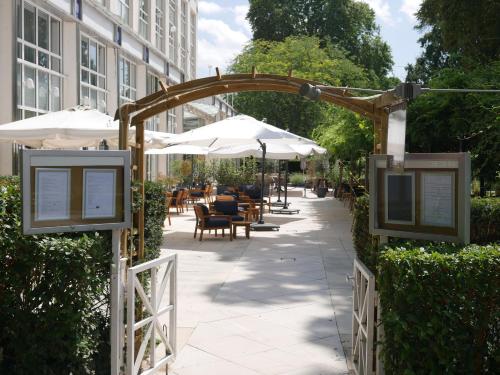 ห้องอาหาร, Vichy Spa Hotel Les Celestins in วิชี