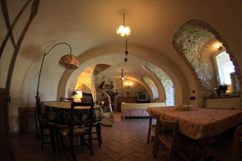Közös társalgó / TV, Agriturismo Casale nel Parco dei Monti Sibillini in Norcia