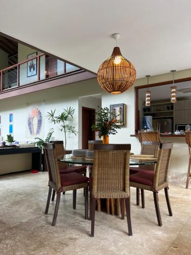 Linda Casa no Condominio Natural private reserve in ไปรเอ โด ฟอร์เต้