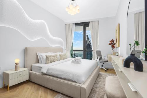 Luxury 2BR with Skyline and Sea Views, Near Burj Khalifa & Dubai Mall, Dubaj (fotografie 3)