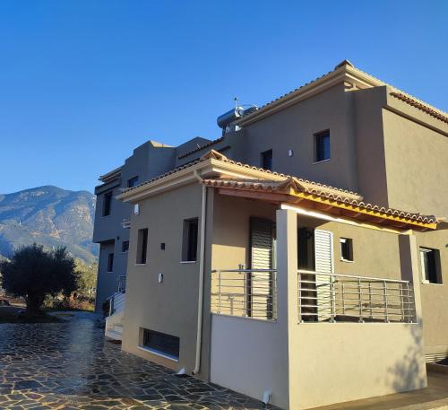 Elaia Luxury Houses Kalamata in Pharae