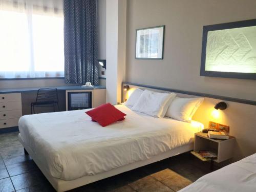 Ibis Styles Palermo President - image 7