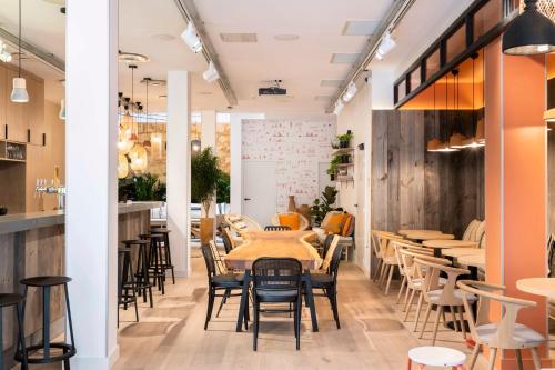 Restaurant, Central Hostel Bordeaux Centre in Bordeaux